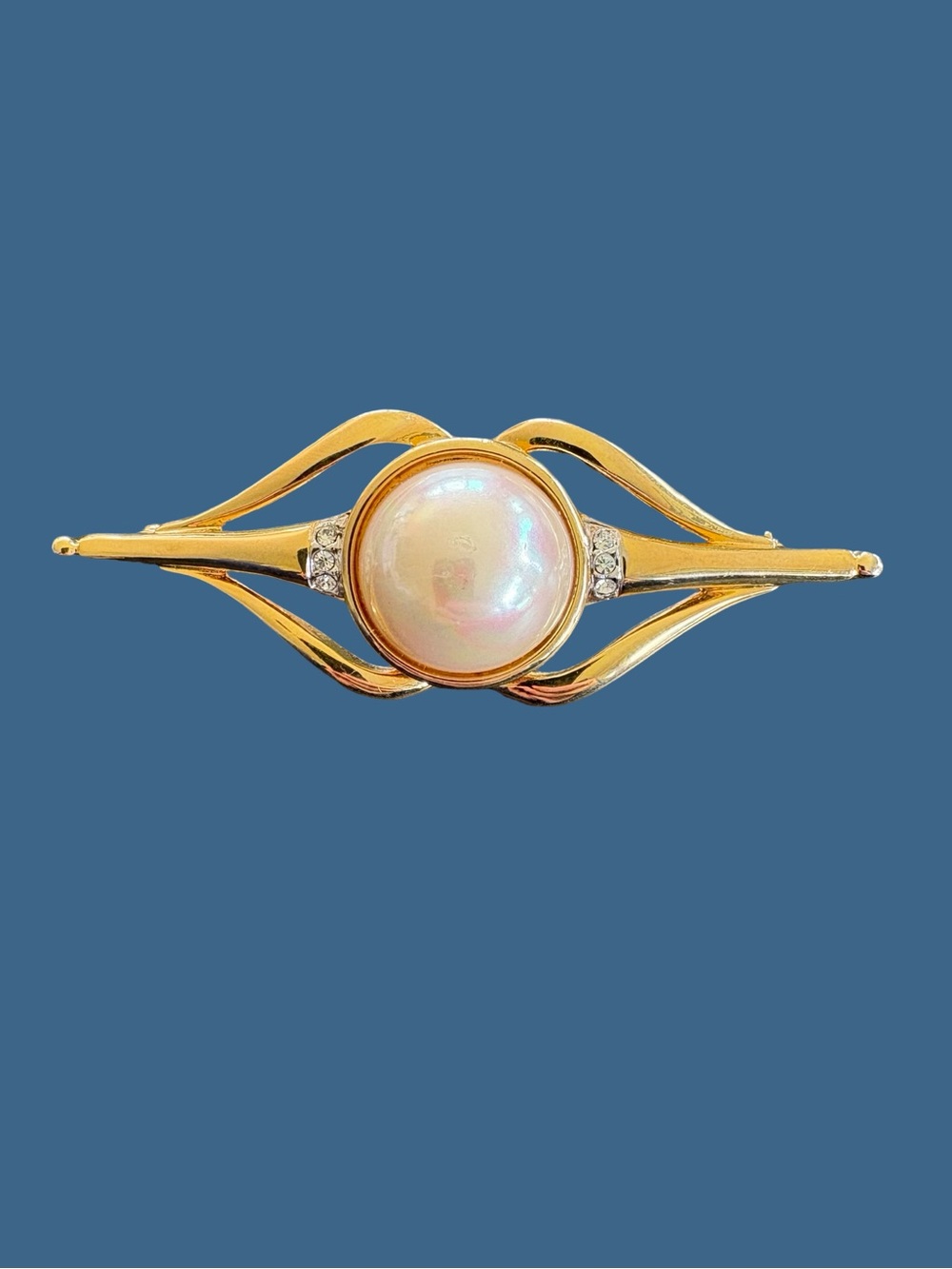 Vintage Courreges Paris gold tone Pearl Center Bar Brooch 1960’s